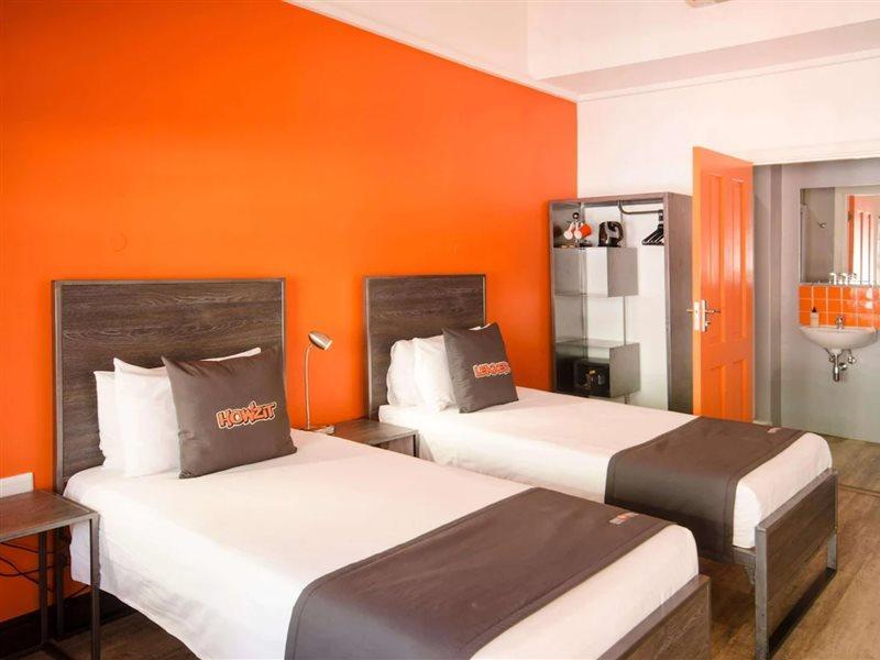 开普敦游者旅馆旅舍 外观 照片 A typical hotel room